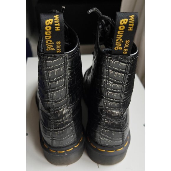 DR. MARTENS 1460 Women's Croc Emboss Leather Lace Up Boots - Gunmetal Wild Croc - Picture 2 of 12